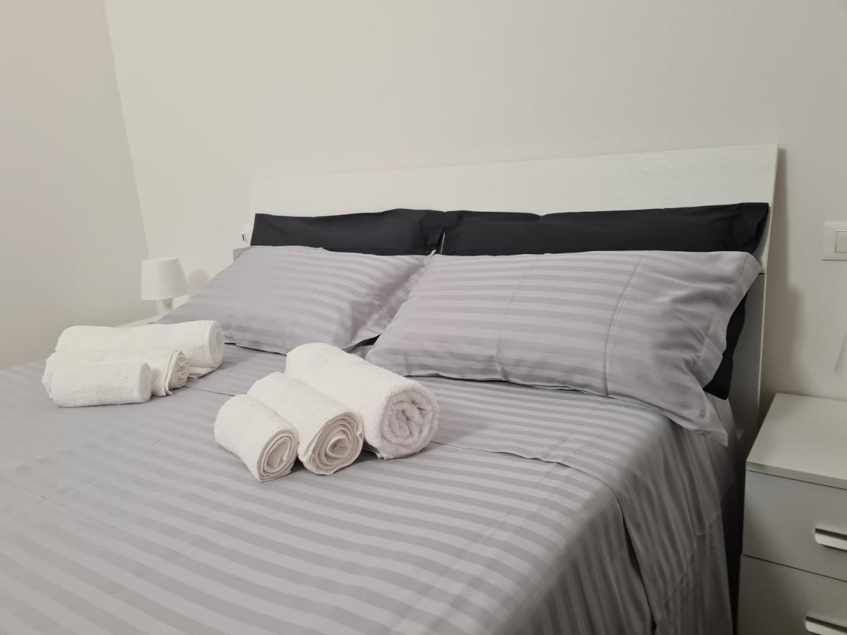 Lu.Na Apartamento Bolonha Exterior foto